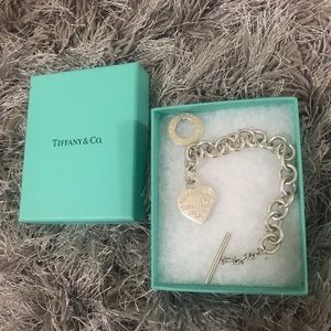 Tiffany & Co. Heart tag toggle bracelet